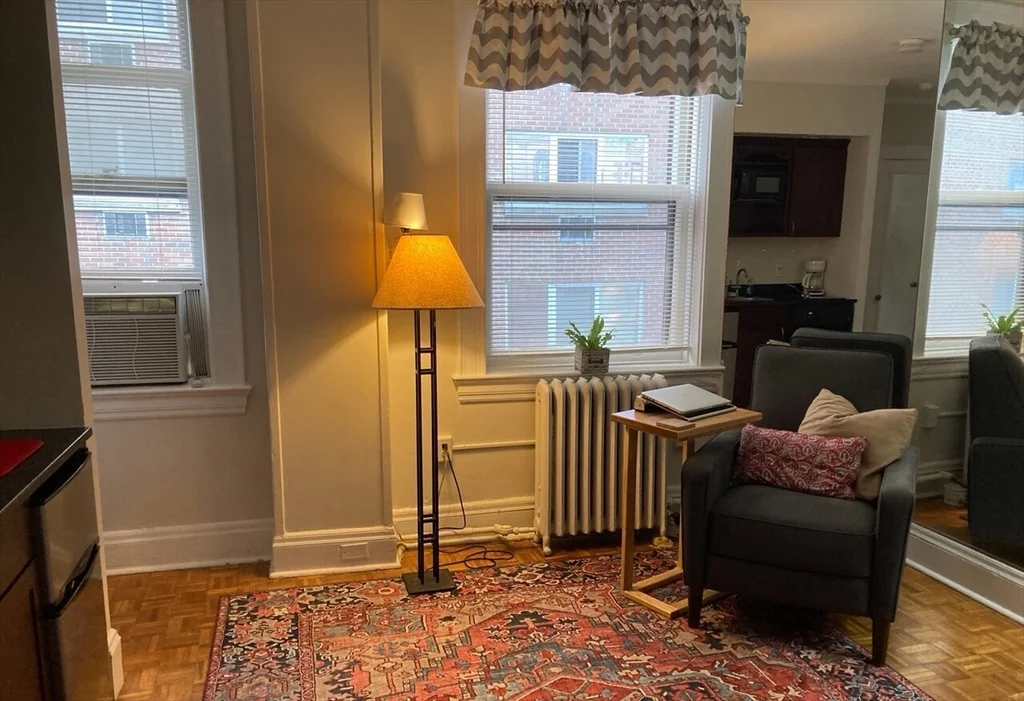 Studio bed, 1 bath apartment for rent at 21 Beacon St Unit 7K, Boston Downtown — photo 2 of 7