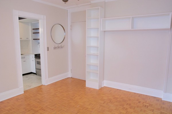Studio bed, 1 bath apartment for rent at 21 Beacon St Unit 8D, Boston Downtown — photo 3 of 11