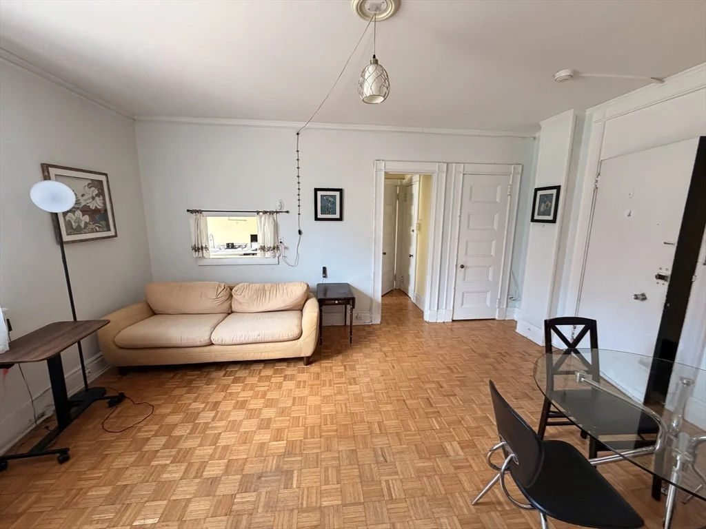 1 bed, 1 bath apartment for rent at 21 Beacon Unit 8A, Boston Downtown — photo 11 of 28