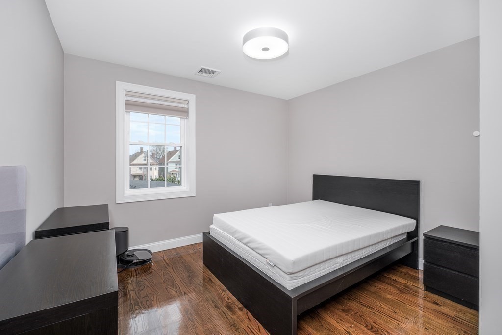 3 bed, 2.5 bath apartment for rent at 21 Bellevue Ave Unit 2, Revere — photo 19 of 40