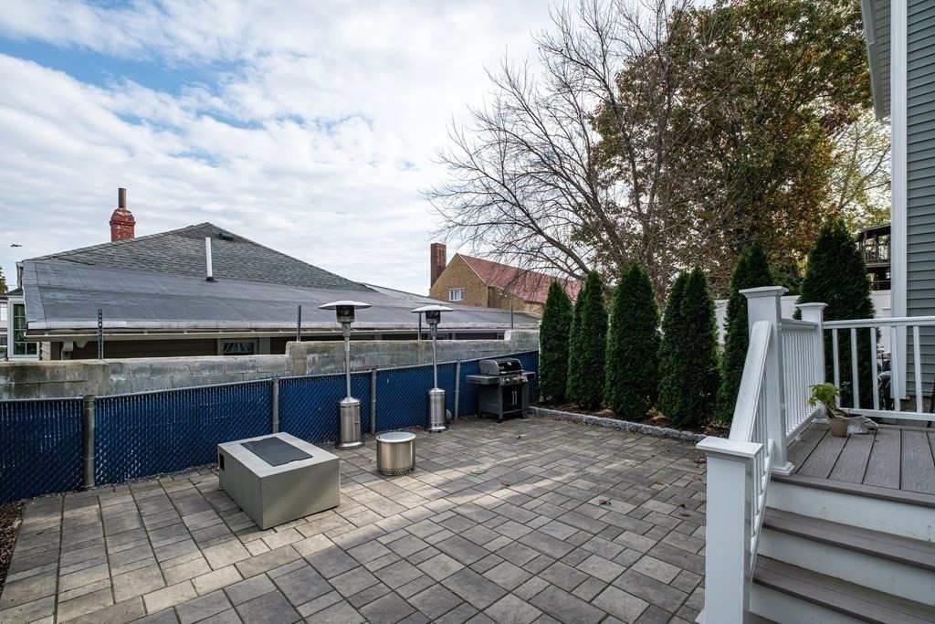 3 bed, 2.5 bath apartment for rent at 21 Bellevue Ave Unit 2, Revere — photo 26 of 40