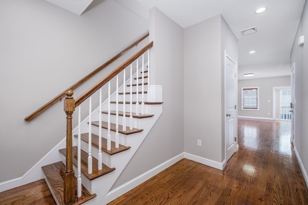 3 bed, 2.5 bath apartment for rent at 21 Bellevue Ave Unit 2, Revere — photo 2 of 40