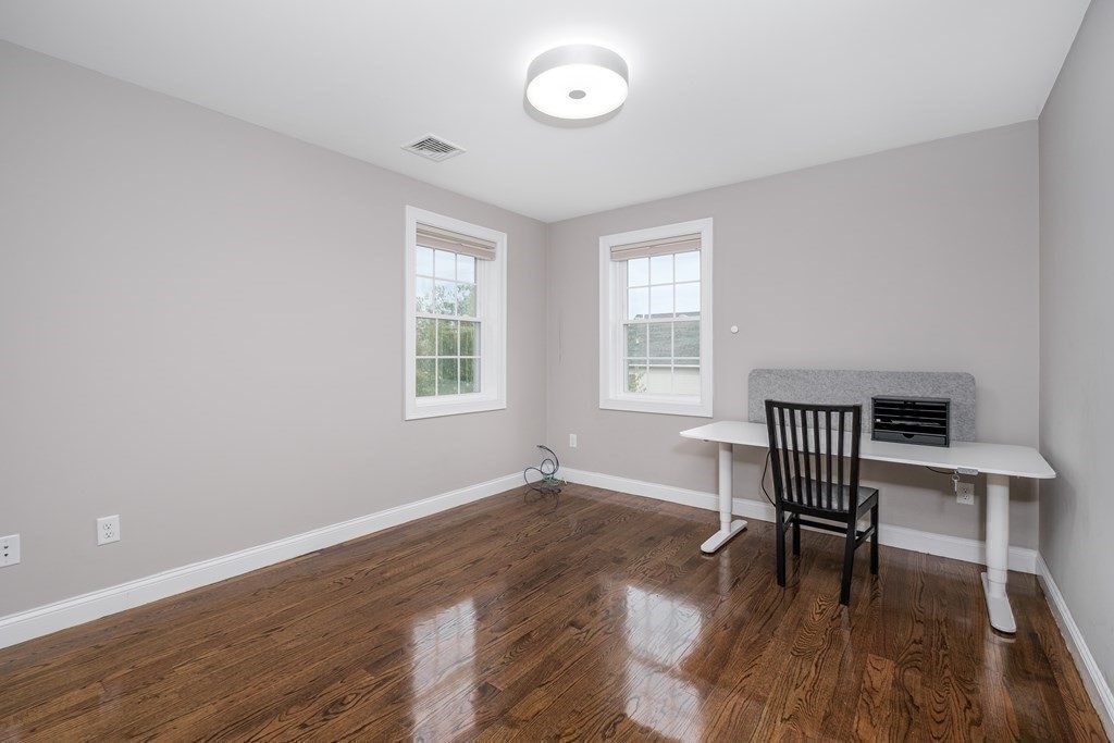 3 bed, 2.5 bath apartment for rent at 21 Bellevue Ave Unit 2, Revere — photo 17 of 40