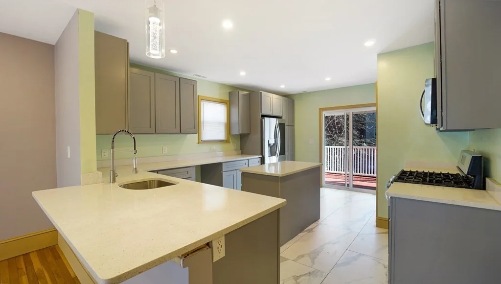 4 bed, 2 bath apartment for rent at 21 Belvoir Rd Unit 2, Blue Hills — photo 2 of 17