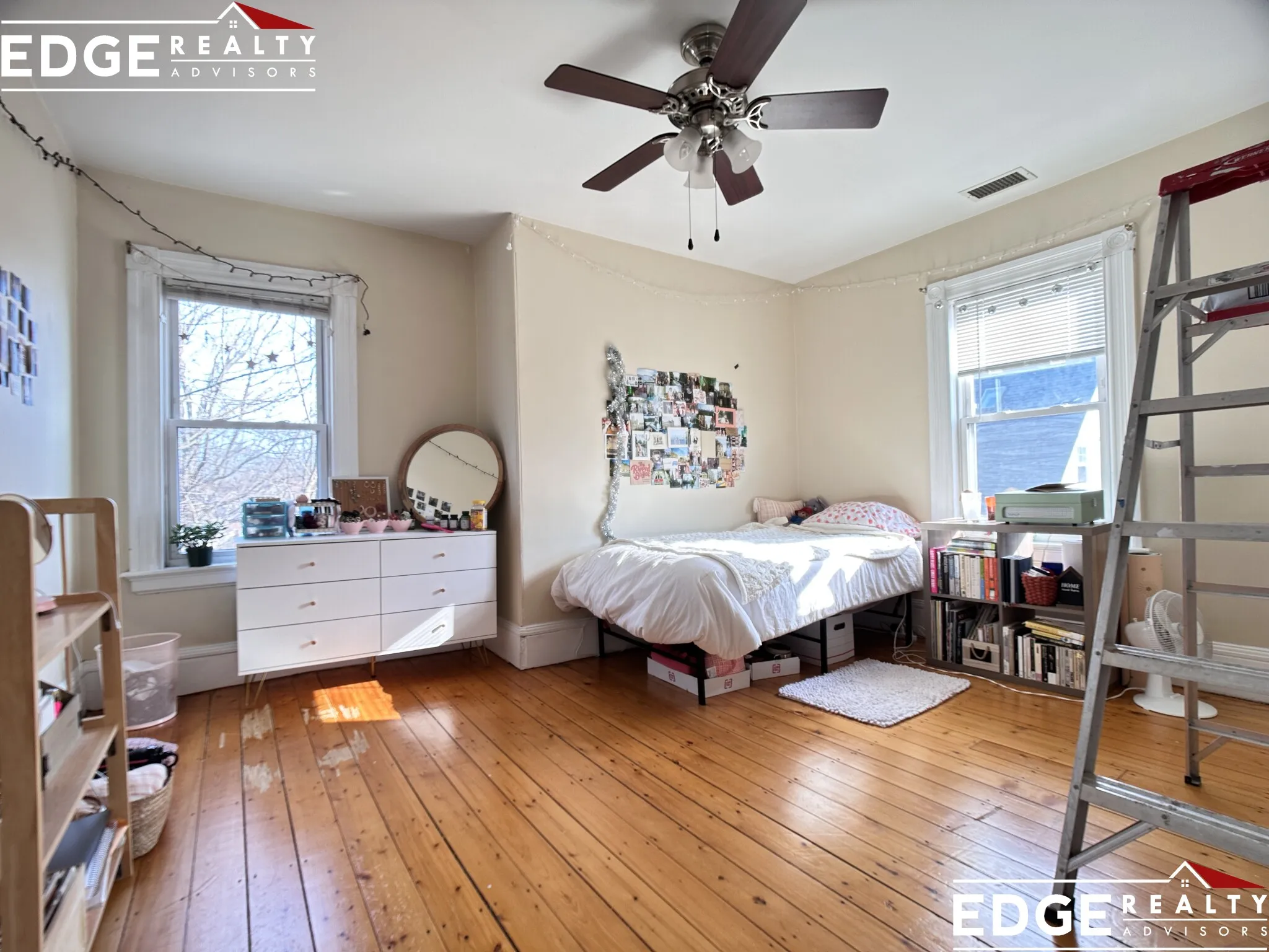 4 bed, 2 bath apartment for rent at 21 Bennett St Unit 2, Oak Square — photo 8 of 10