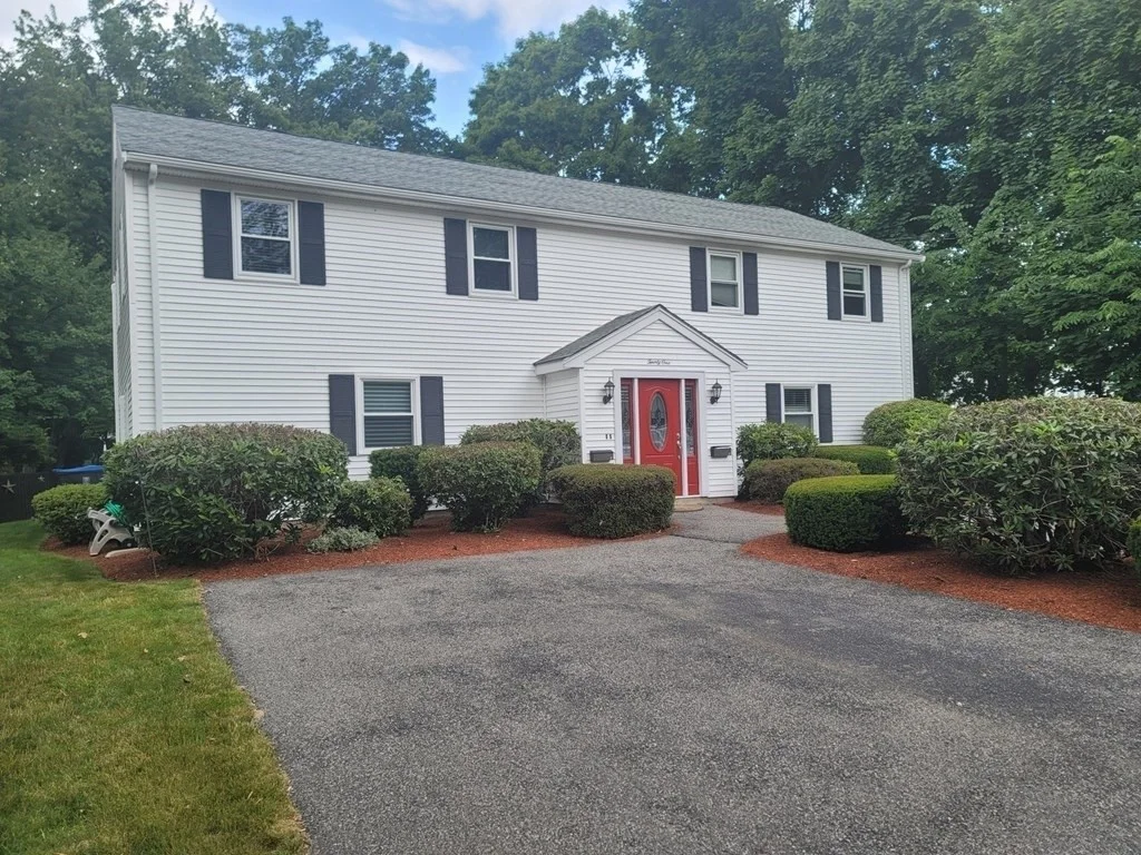 3 bed, 1 bath apartment for rent at 21 Bishop St Unit B, Natick
