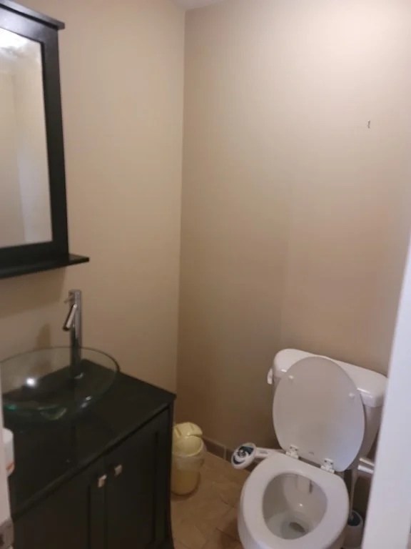 3 bed, 1 bath apartment for rent at 21 Bishop St Unit B, Natick — photo 9 of 16