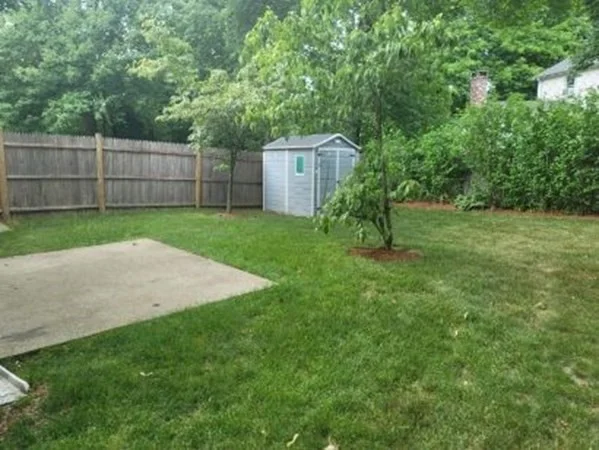 3 bed, 1 bath apartment for rent at 21 Bishop St Unit B, Natick — photo 2 of 16
