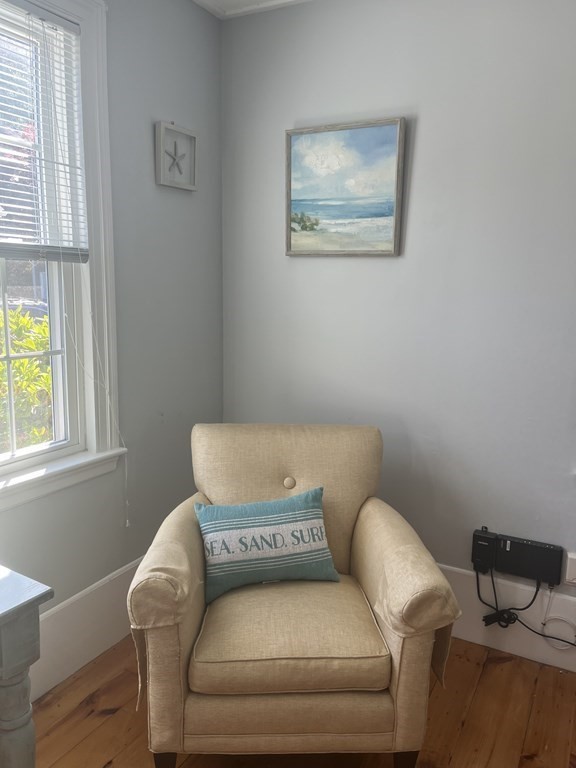 2 bed, 1 bath apartment for rent at 21 Blaney St Unit 1, Swampscott — photo 2 of 24