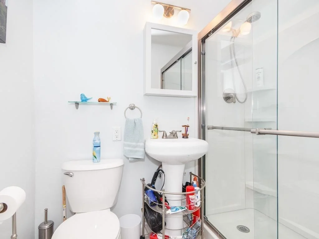 Studio bed, 1 bath apartment for rent at 21 Bowdoin St Unit 1B, Beacon Hill — photo 6 of 7