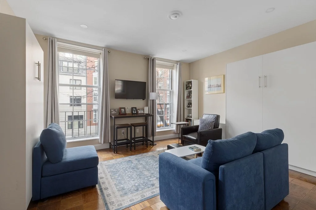 1 bed, 1 bath apartment for rent at 21 Bowdoin St Unit 2B, Beacon Hill
