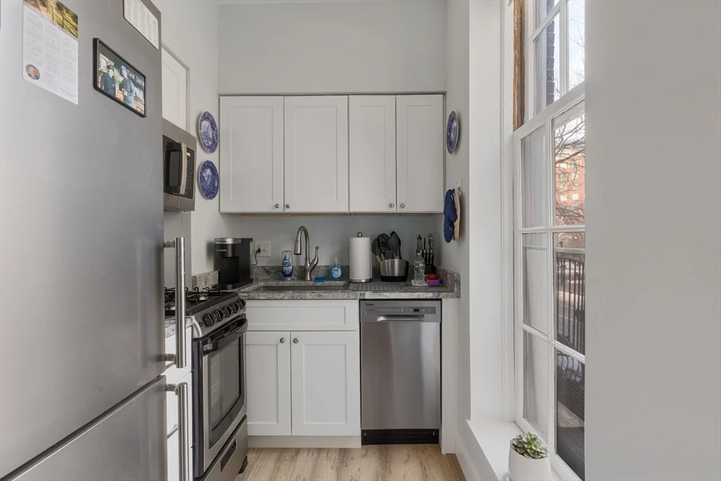 1 bed, 1 bath apartment for rent at 21 Bowdoin St Unit 2B, Beacon Hill — photo 2 of 10