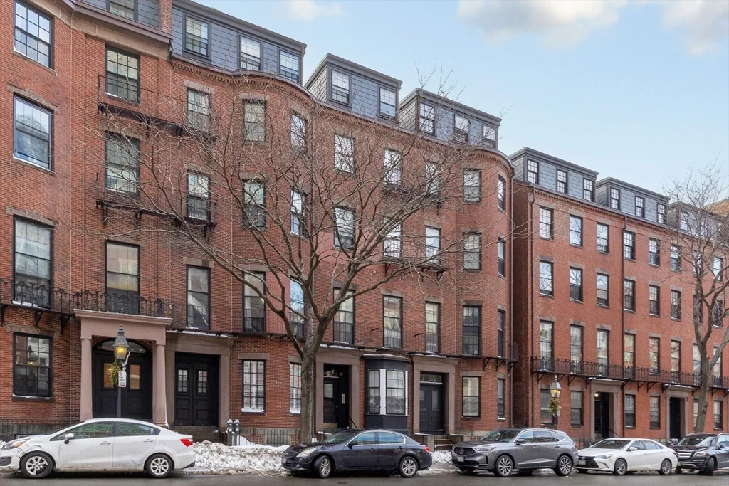 1 bed, 1 bath apartment for rent at 21 Bowdoin St Unit 2B, Beacon Hill — photo 10 of 10