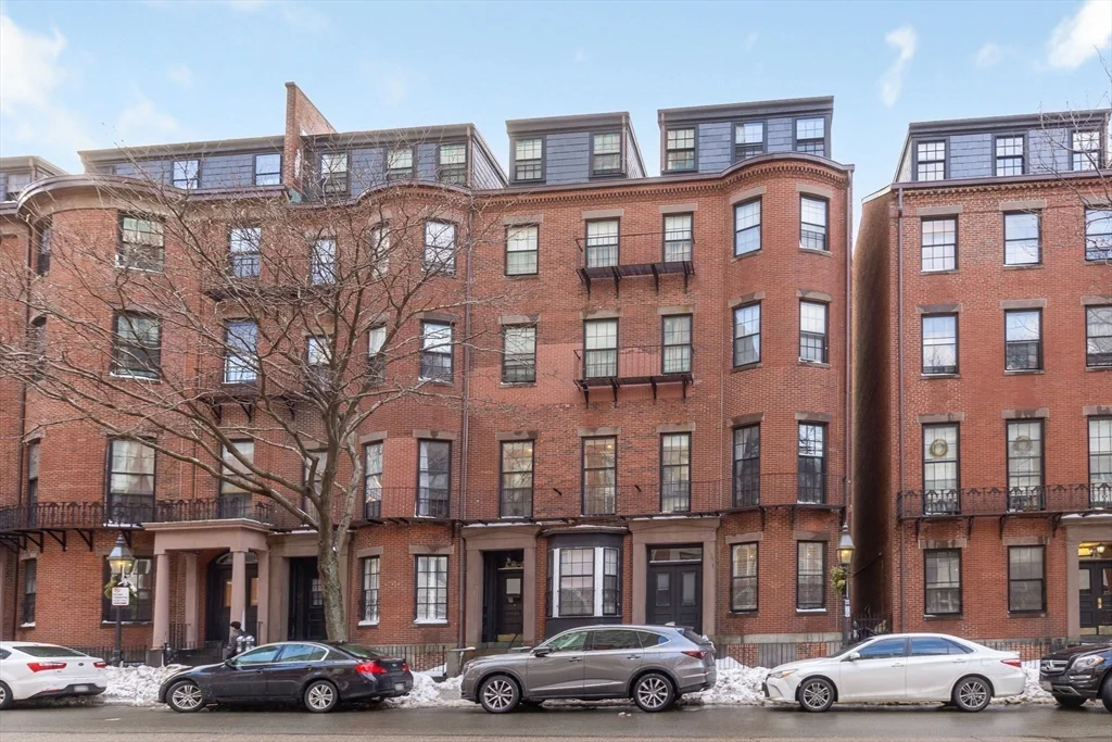 1 bed, 1 bath apartment for rent at 21 Bowdoin St Unit 2B, Beacon Hill — photo 3 of 10