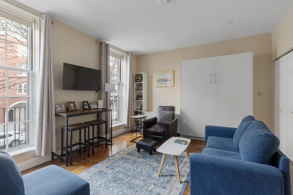 1 bed, 1 bath apartment for rent at 21 Bowdoin St Unit 2B, Beacon Hill — photo 5 of 10