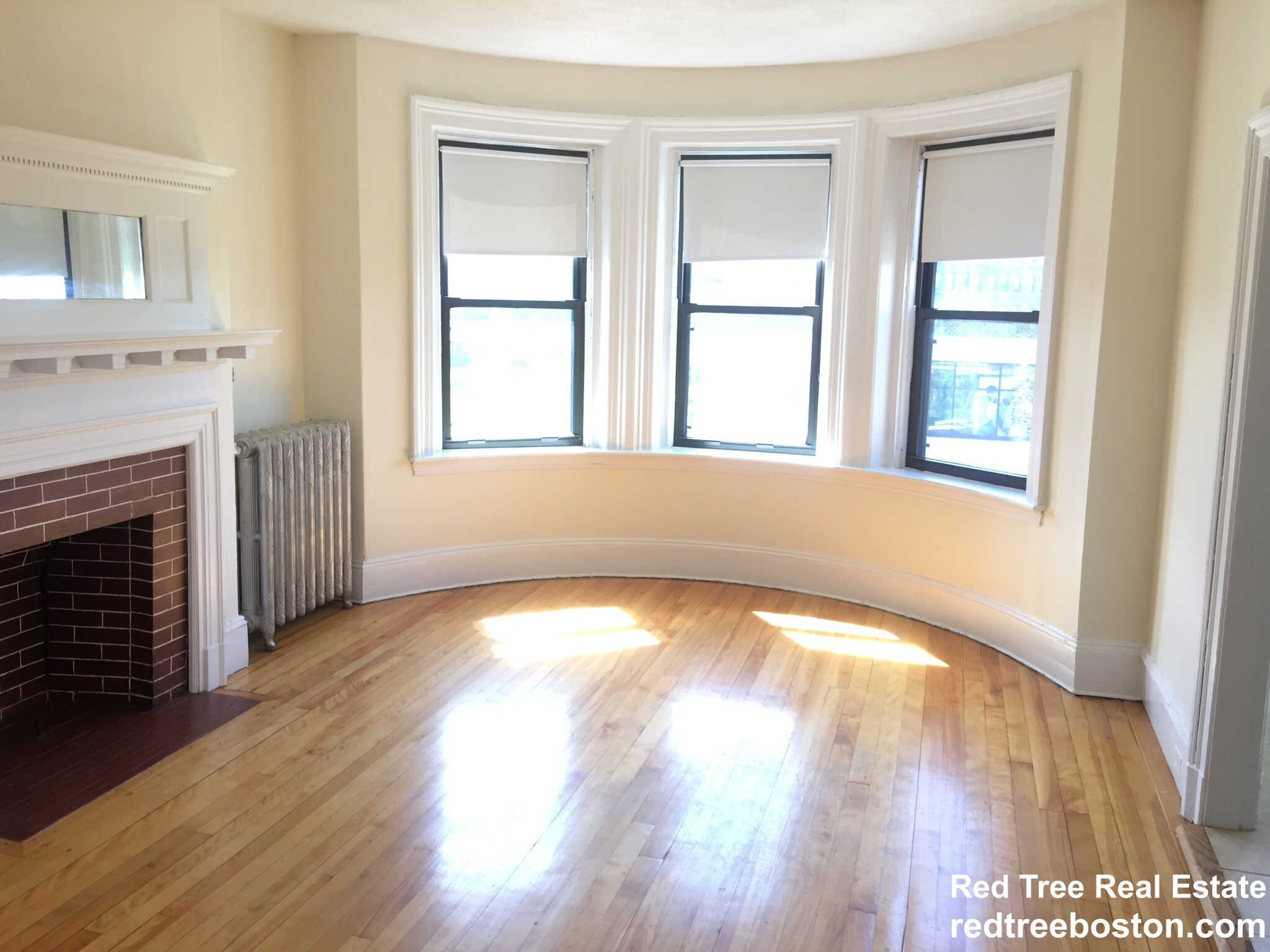 1 bed, 1 bath apartment for rent at 21 Brighton Ave Unit 1, Allston — photo 1 of 7