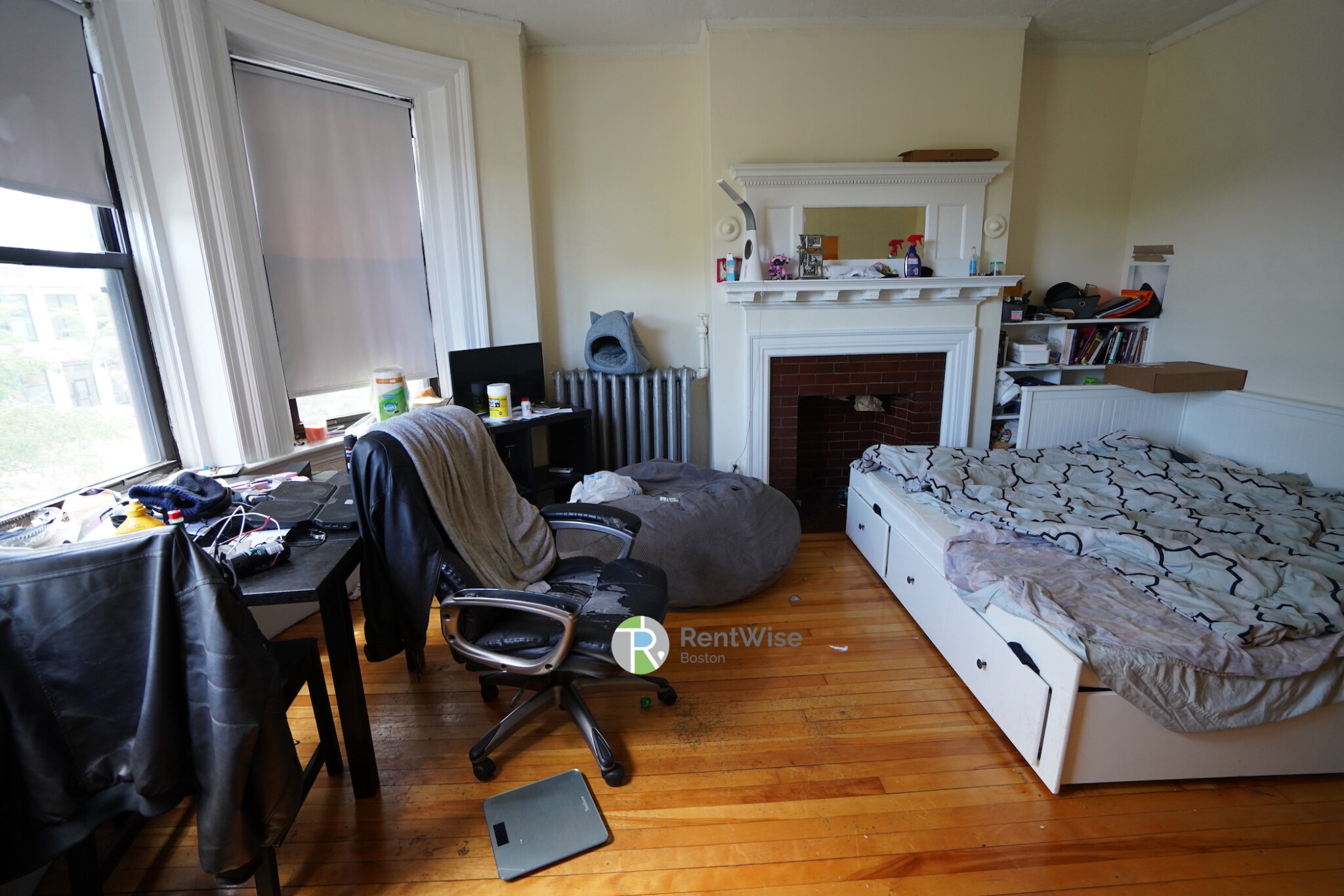 1 bed, 1 bath apartment for rent at 21 Brighton Ave Unit 3, Allston — photo 2 of 11