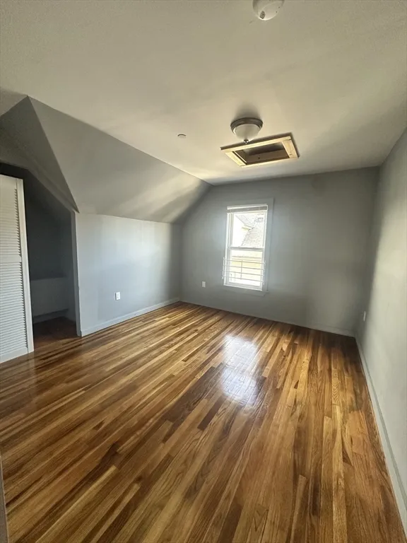 3 bed, 1 bath apartment for rent at 21 Brimblecom St Unit 3, Lynn — photo 3 of 13