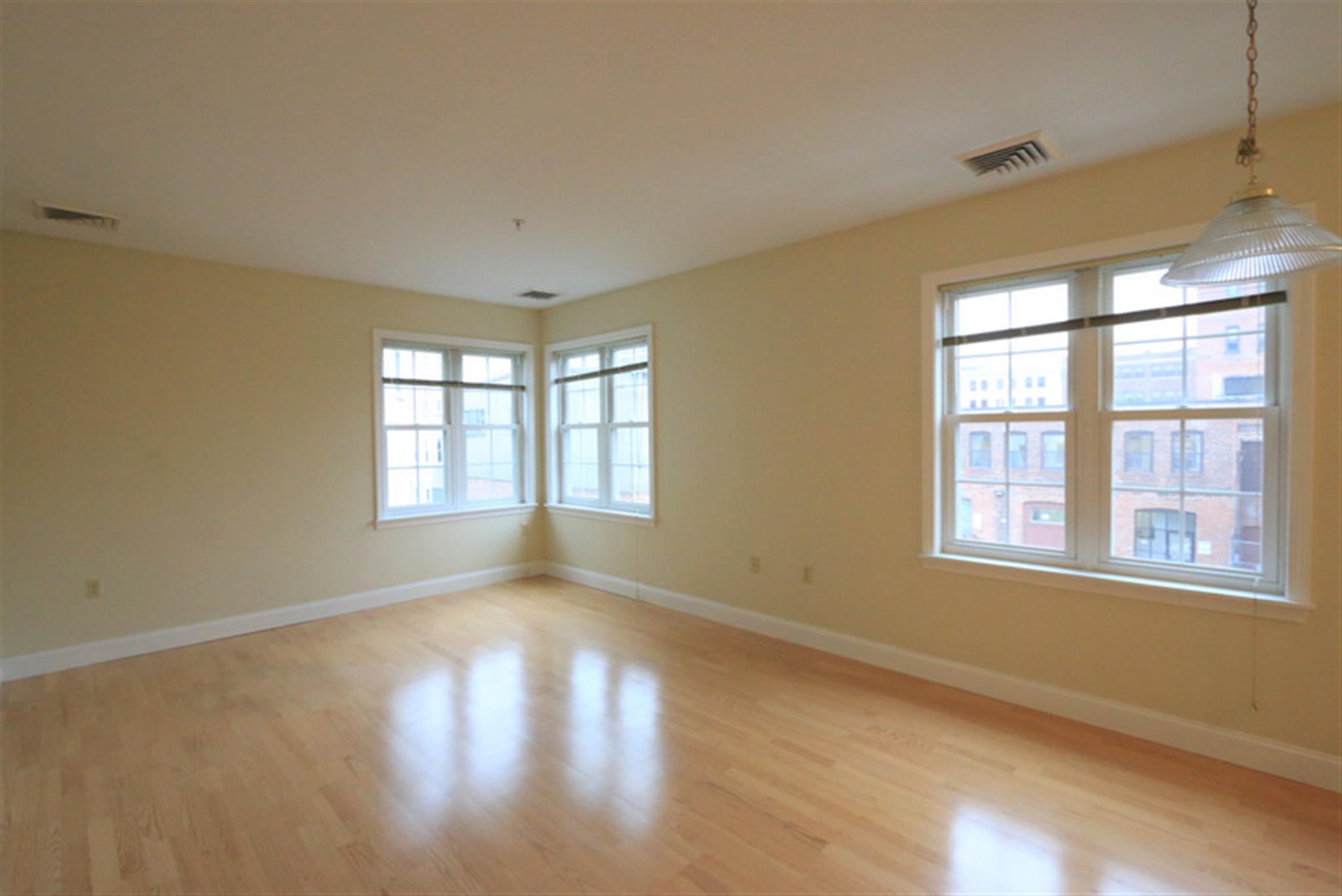1 bed, 1 bath apartment for rent at 21 Brookline St Unit 310, Cambridgeport — photo 5 of 15