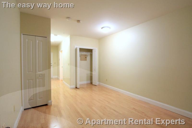 Studio bed, 1 bath apartment for rent at 21 Brookline St Unit 402, Central Square — photo 2 of 17