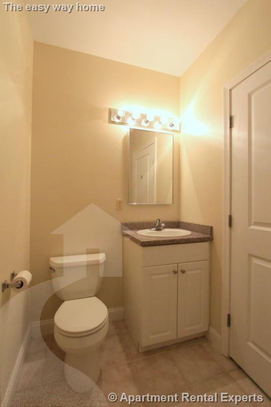 Studio bed, 1 bath apartment for rent at 21 Brookline St Unit 402, Central Square — photo 11 of 17