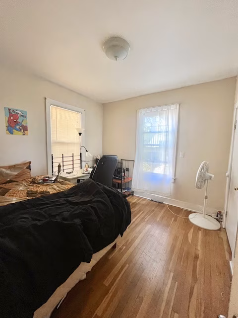 3 bed, 1.5 bath apartment for rent at 21 Bucknam St Unit 1, Mission Hill — photo 7 of 13