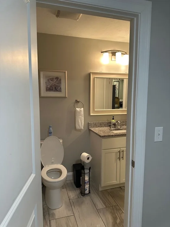 3 bed, 2 bath apartment for rent at 21 Burncoat Heights Unit 0, Burncoat — photo 19 of 36