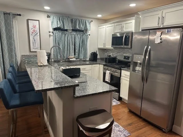 3 bed, 2 bath apartment for rent at 21 Burncoat Heights Unit 0, Burncoat — photo 18 of 36