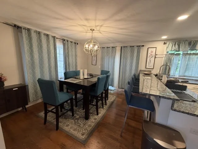 3 bed, 2 bath apartment for rent at 21 Burncoat Hts Unit 0, Burncoat — photo 23 of 38