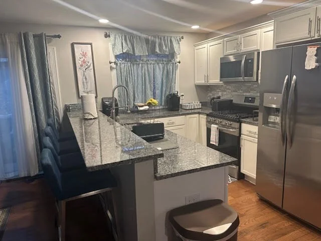 3 bed, 2 bath apartment for rent at 21 Burncoat Hts Unit 0, Burncoat — photo 8 of 38