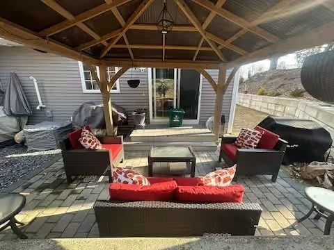 3 bed, 2 bath apartment for rent at 21 Burncoat Hts Unit 0, Burncoat — photo 20 of 38