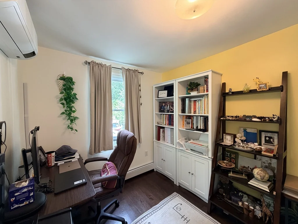 3 bed, 2 bath apartment for rent at 21 Bypass Rd, Lincoln — photo 20 of 42
