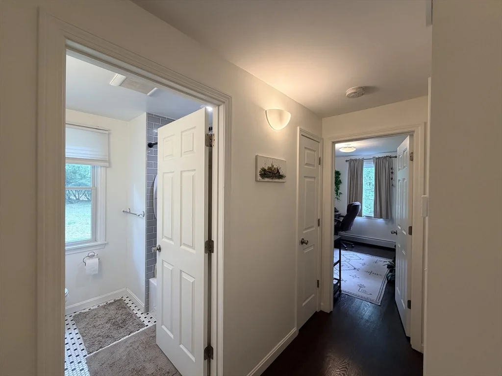 3 bed, 2 bath apartment for rent at 21 Bypass Rd, Lincoln — photo 10 of 42