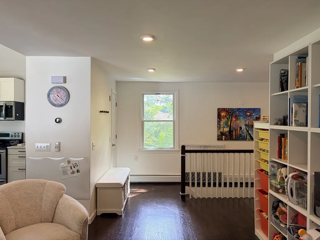 3 bed, 2 bath apartment for rent at 21 Bypass Rd, Lincoln — photo 21 of 42