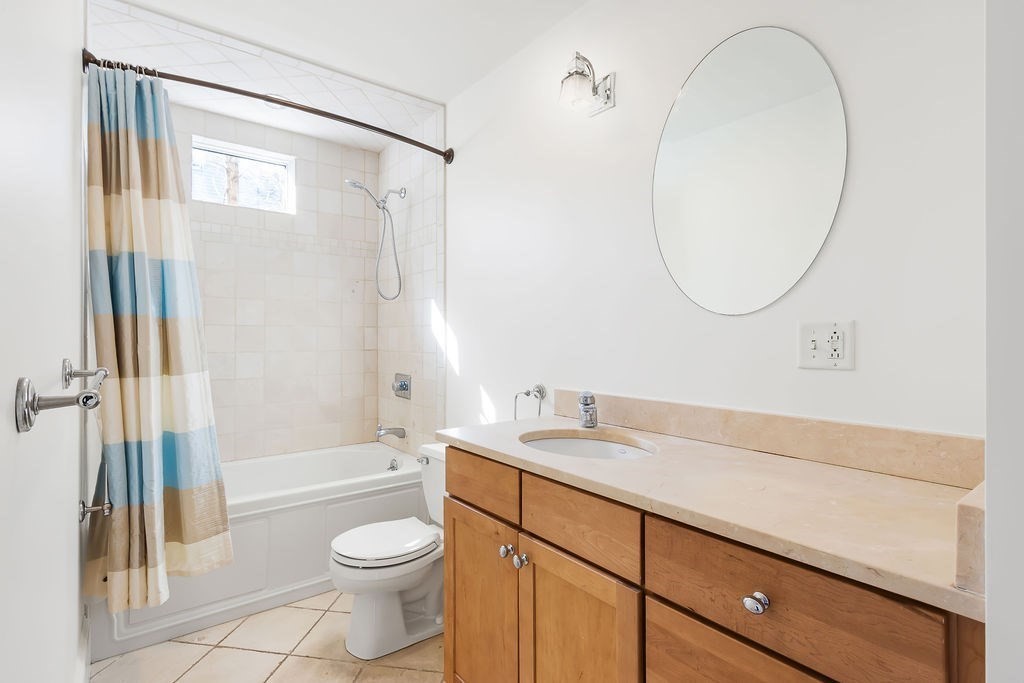 2 bed, 2 bath apartment for rent at 21 Cawfield St Unit A, Dorchester — photo 16 of 21