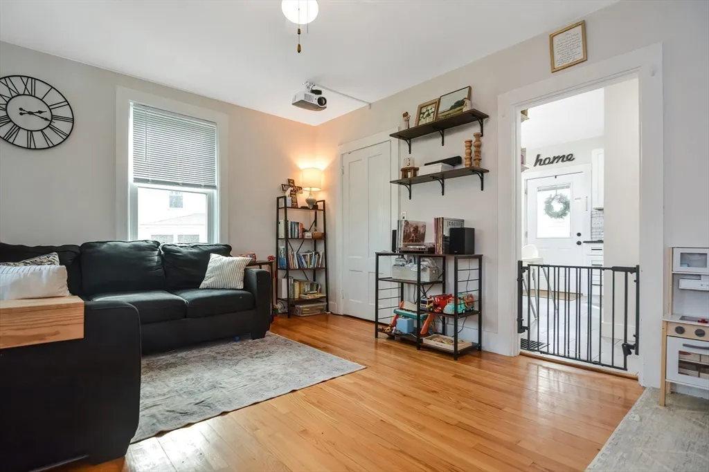 2 bed, 1 bath apartment for rent at 21 Cemetery St Unit 21, Hopedale — photo 8 of 19
