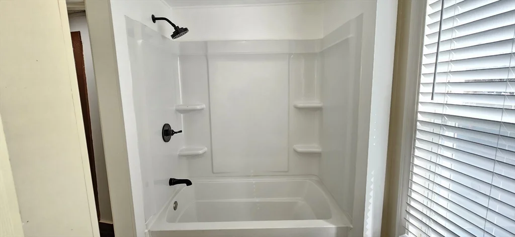 2 bed, 1 bath apartment for rent at 21 Central St Unit 2, Whitman — photo 4 of 11