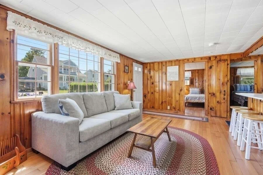 2 bed, 1 bath apartment for rent at 21 Chadwell Ave Unit WINTER, Sandwich — photo 6 of 24