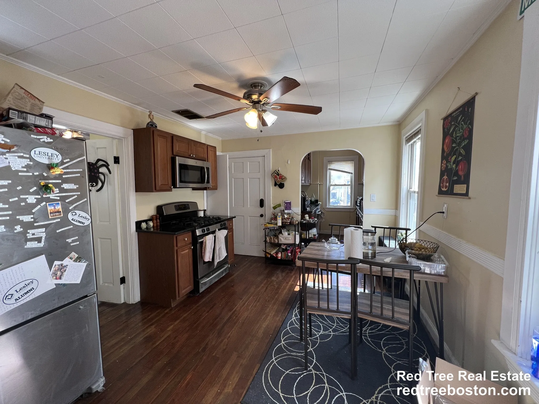 3 bed, 1 bath apartment for rent at 21 Chandler St Unit 2, Tufts — photo 8 of 10