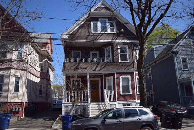 3 bed, 1 bath apartment for rent at 21 Chandler St Unit 21#2, Tufts — photo 10 of 10