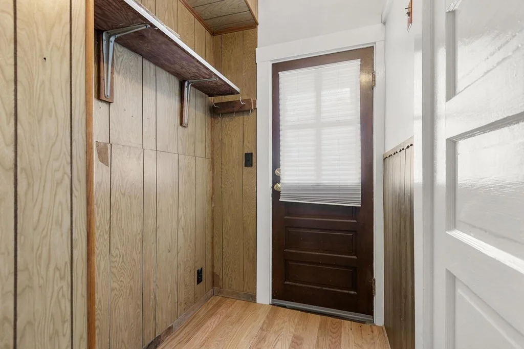 2 bed, 1 bath apartment for rent at 21 Chardon Rd Unit 1, Medford — photo 12 of 27