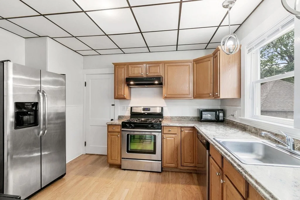 2 bed, 1 bath apartment for rent at 21 Chardon Rd Unit 1, Medford — photo 14 of 27