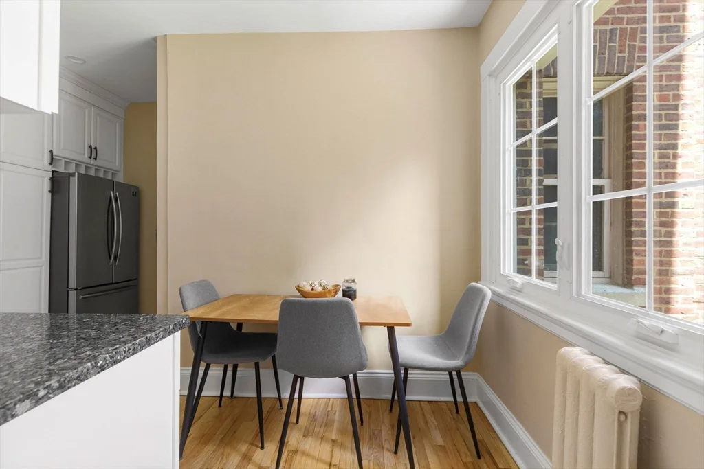 1 bed, 1 bath apartment for rent at 21 Chauncy St Unit 21, Neighborhood Nine — photo 6 of 14