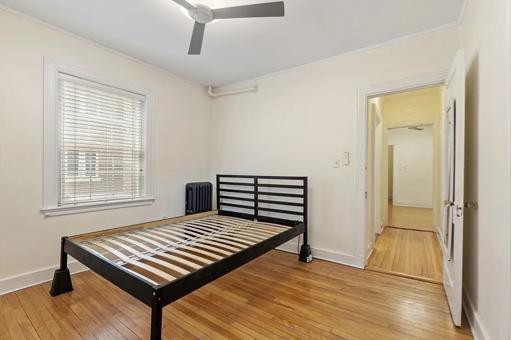 2 bed, 1 bath apartment for rent at 21 Chauncy St Unit 3, Neighborhood Nine — photo 8 of 23