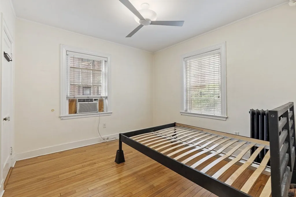 2 bed, 1 bath apartment for rent at 21 Chauncy St Unit 3, Neighborhood Nine — photo 9 of 23