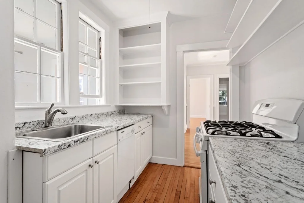 3 bed, 1 bath apartment for rent at 21 Chauncy St Unit 43, Neighborhood Nine — photo 5 of 17
