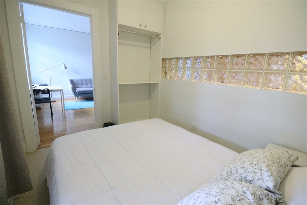 1 bed, 1 bath apartment for rent at 21 Chauncy St Unit 47, Neighborhood Nine — photo 8 of 9