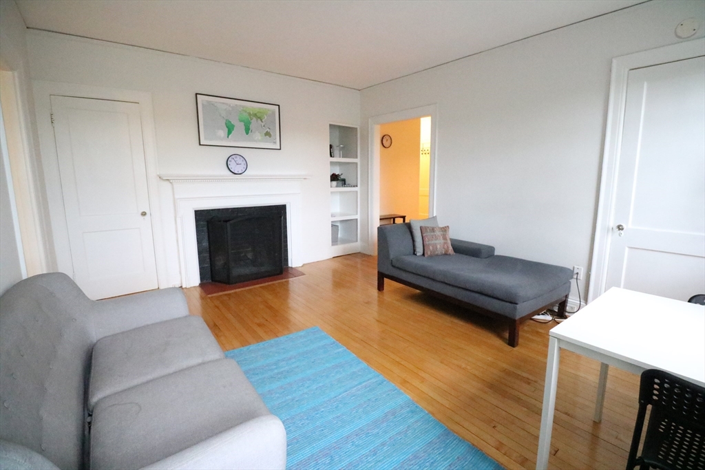 1 bed, 1 bath apartment for rent at 21 Chauncy St Unit 47, Neighborhood Nine — photo 2 of 9