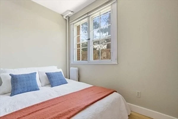 1 bed, 1 bath apartment for rent at 21 Chauncy Unit 7, Cambridge — photo 8 of 11