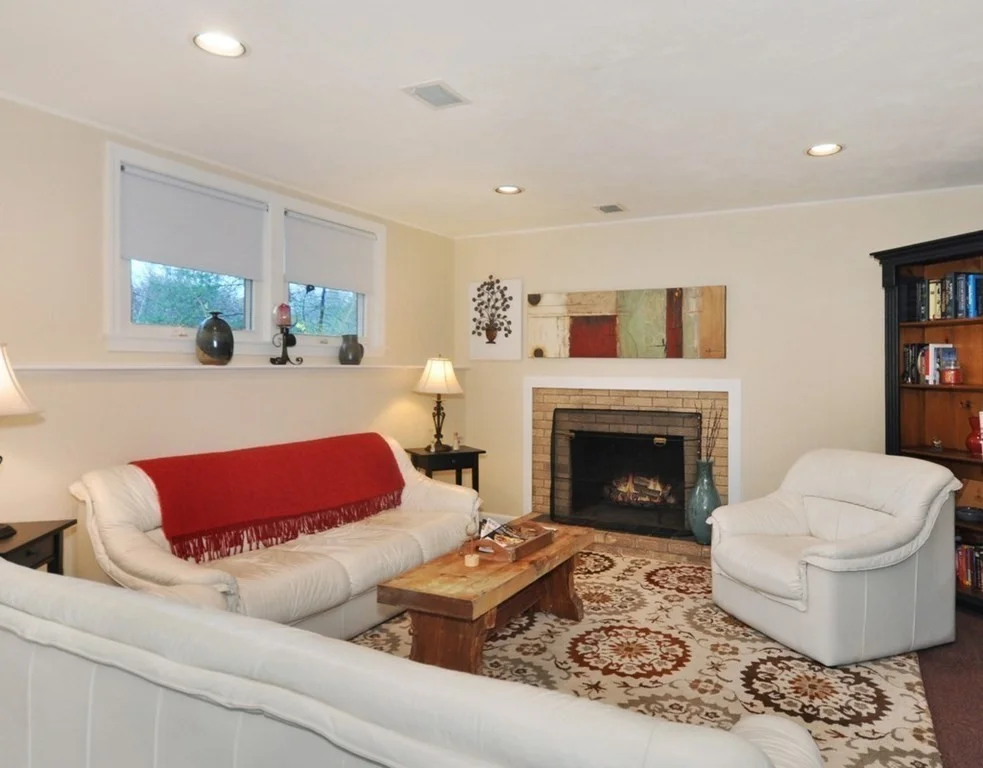 3 bed, 2 bath apartment for rent at 21 Cherokee Rd, Acton — photo 13 of 17